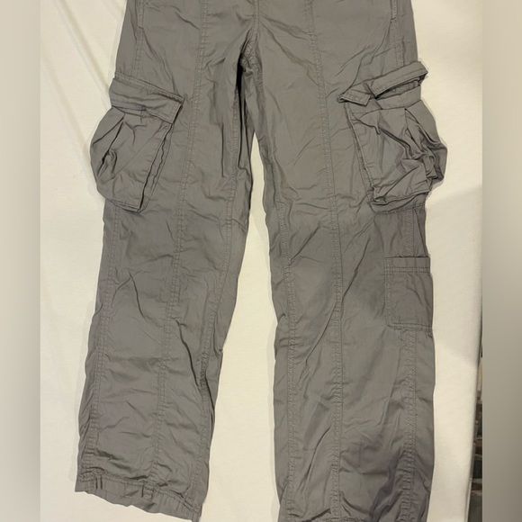 Grey Cargo pants from H&M - Picture 1 of 3